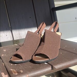 Amazon Brown Women's Wedge Sandals